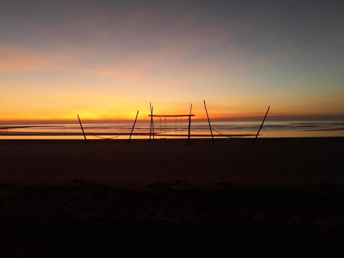 Peace & Love Beach Club Roxas  Exterior foto